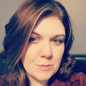 Meet your Posher, Paula